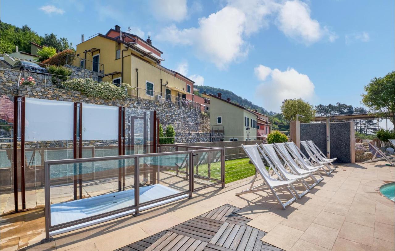 Gorgeous Home In Magliolo-Finale Ligure エクステリア 写真