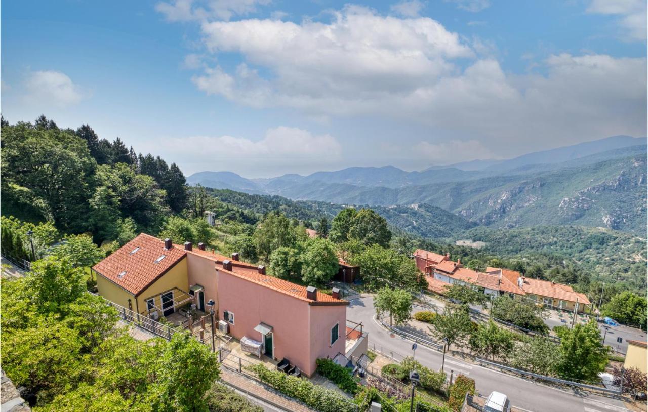 Gorgeous Home In Magliolo-Finale Ligure エクステリア 写真