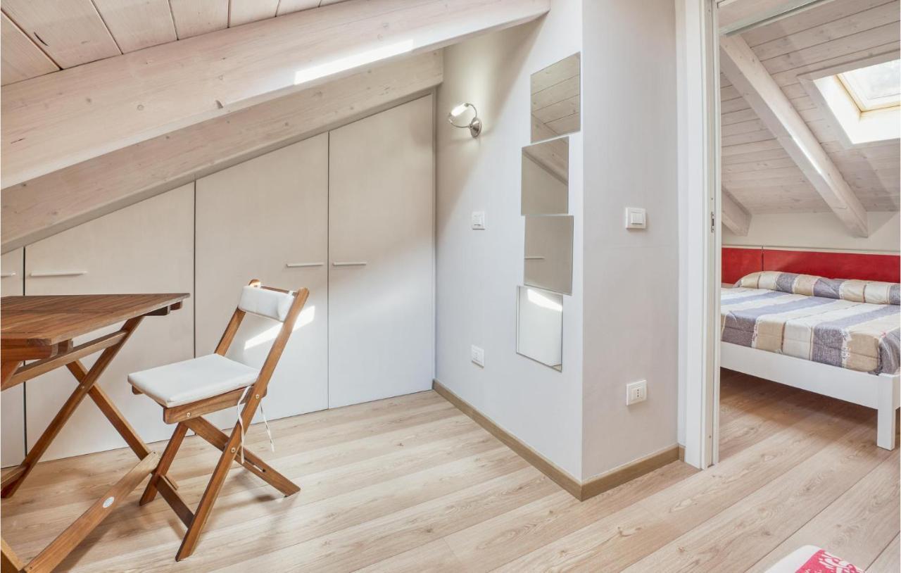 Gorgeous Home In Magliolo-Finale Ligure エクステリア 写真