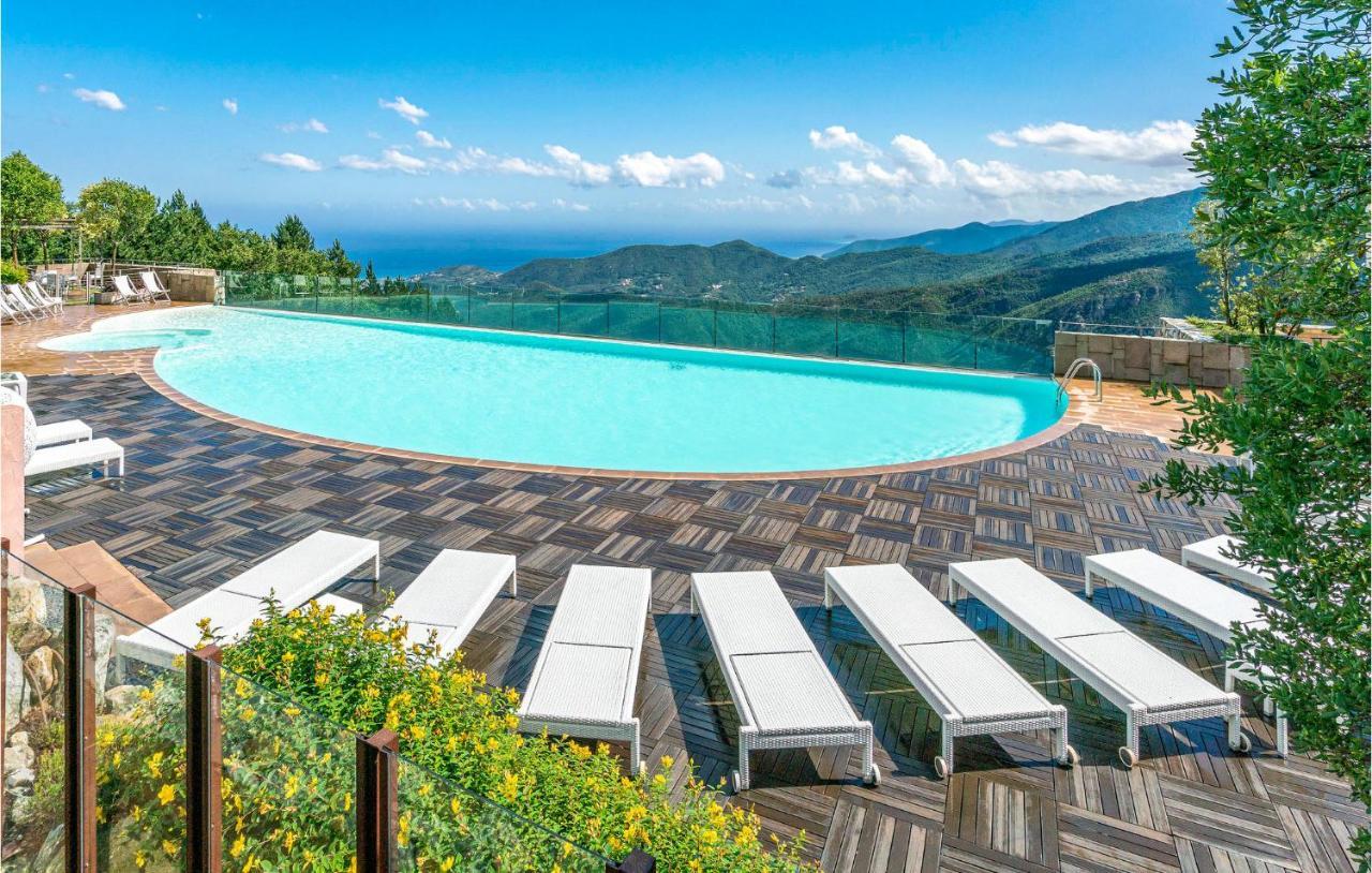Gorgeous Home In Magliolo-Finale Ligure エクステリア 写真